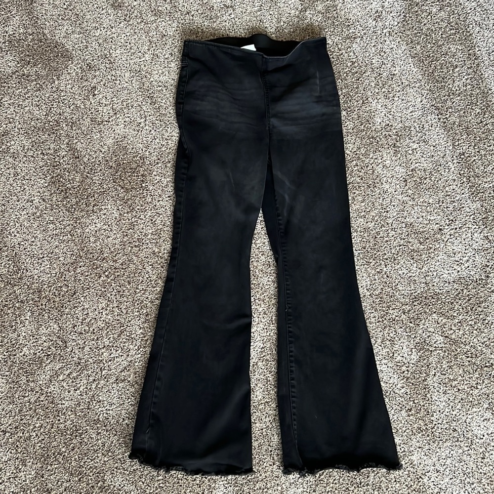 Women’s black high rise flare jeans